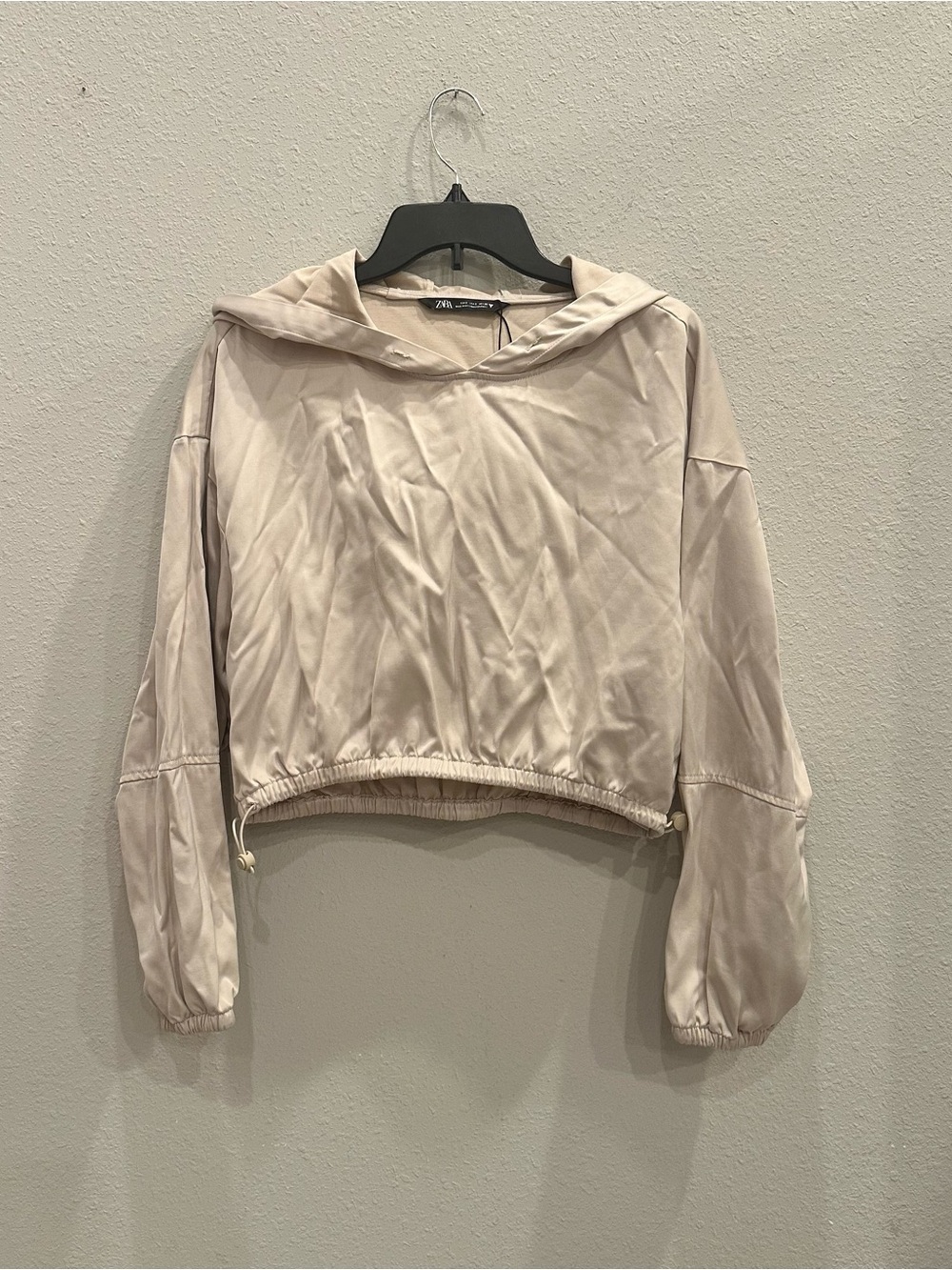Zara Satin Feel Cropped Hoodie Quiet Luxury Beige S